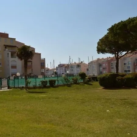 Port Raphael 5 شقة